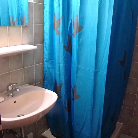 Southend Hostel BRE