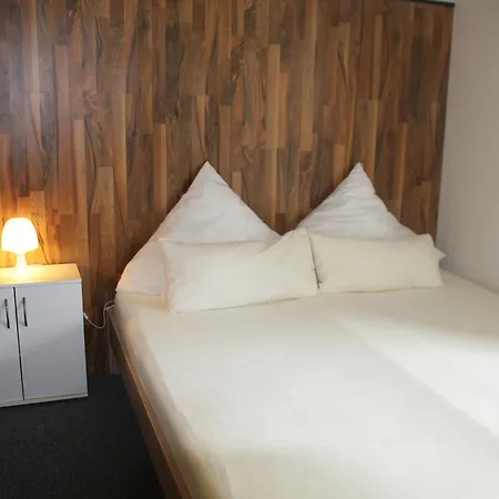 Hostel Southend *